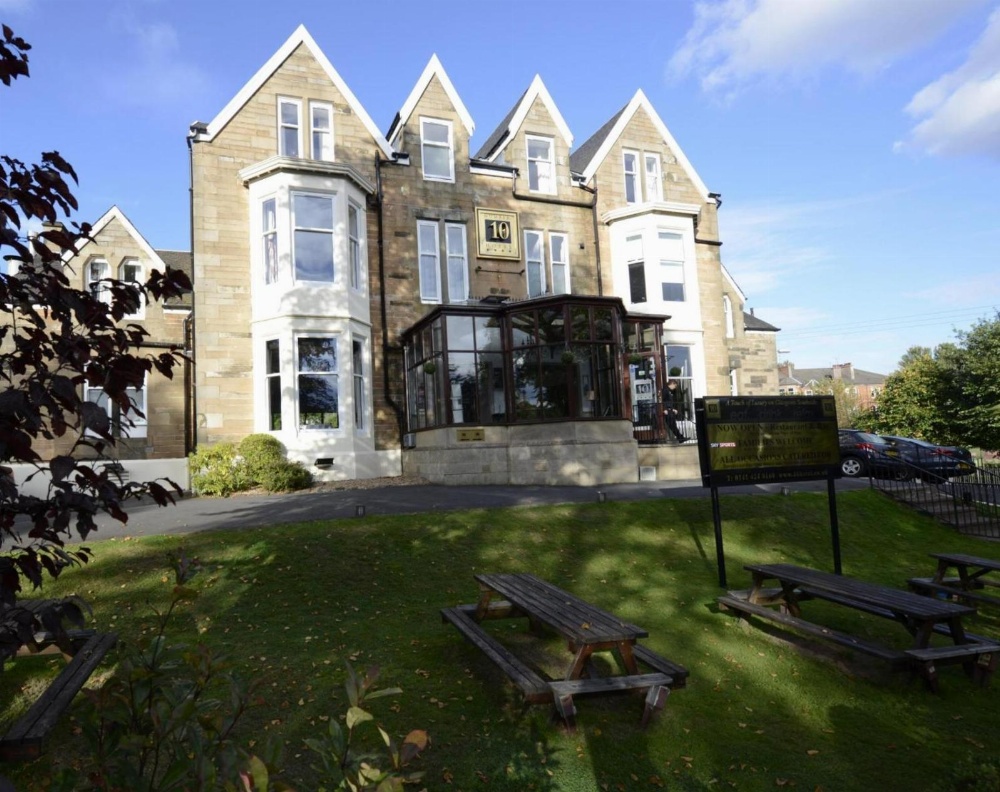 Number 10 Hotel Image 11