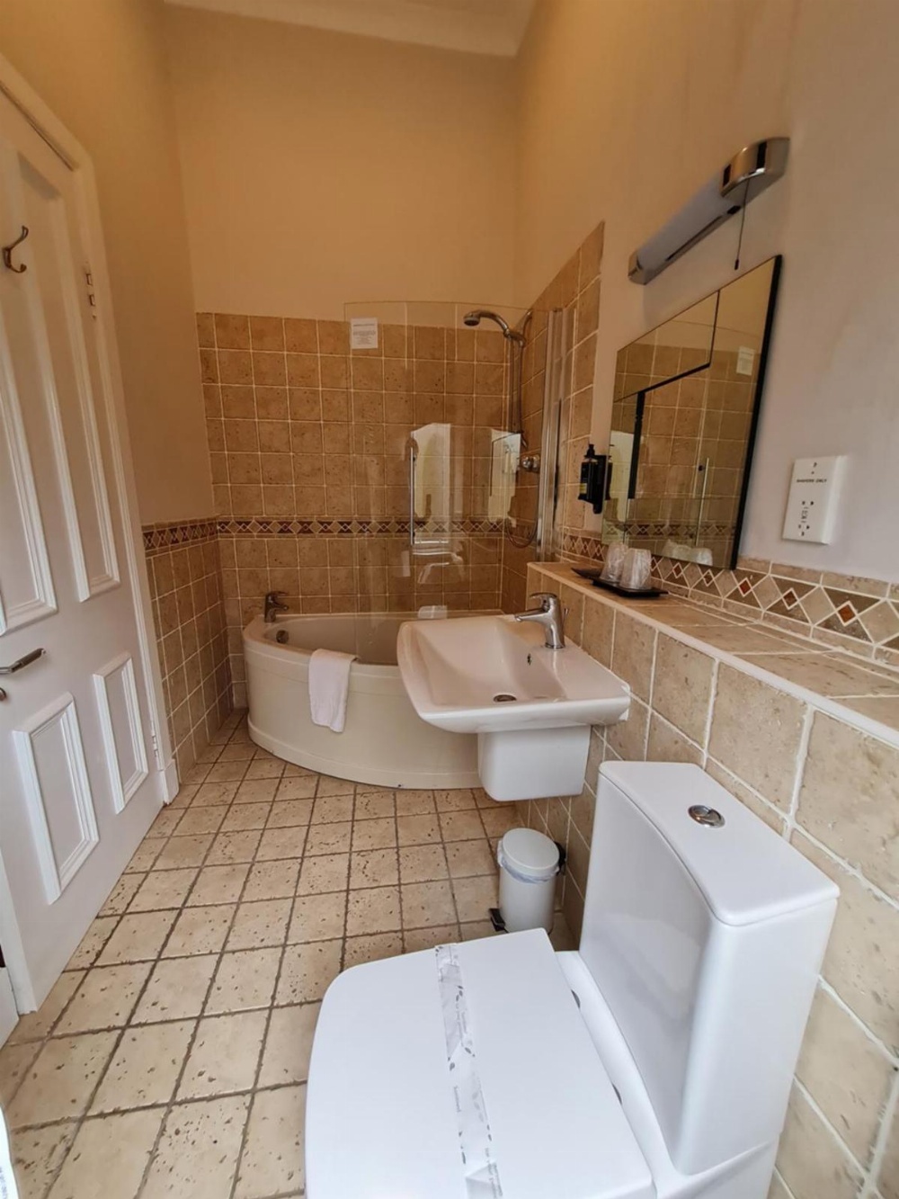 Number 10 Hotel Image 24