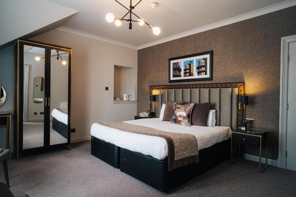 Number 10 Hotel Image 39